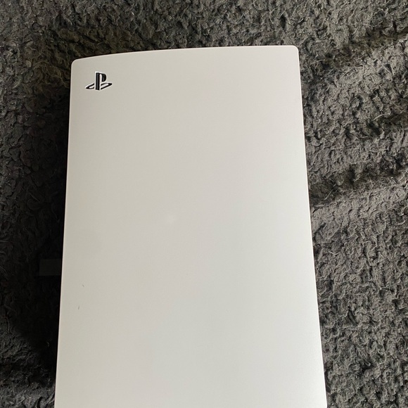 Boxes up and ready to go hmu - Picture 3 of 6